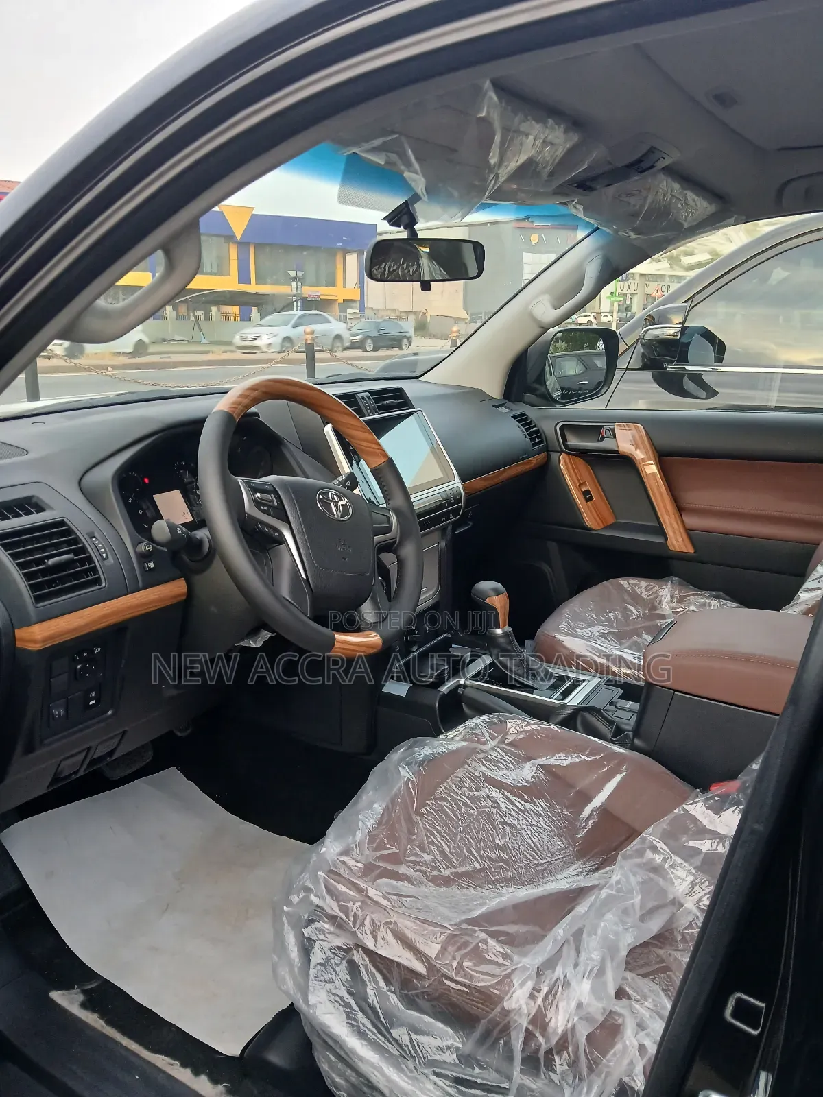 New Toyota Land Cruiser Prado 2.7 2023 Black