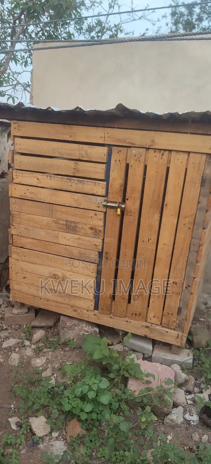 Shelter for a Dog (Kennel ) for Sale