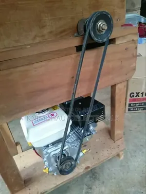 Wooden Fufu Blender[Coconut/Cassava Fresh]