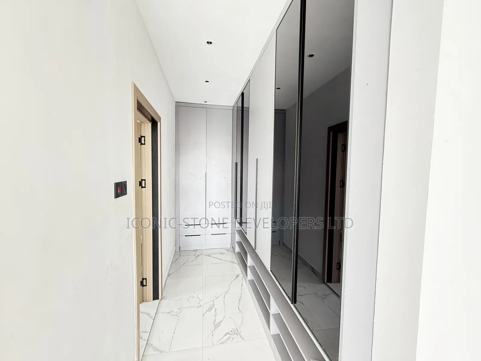 4bdrm House in Ashaley Botwe Little for sale