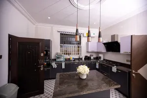Furnished 4bdrm House in Lake Side Estate for rent