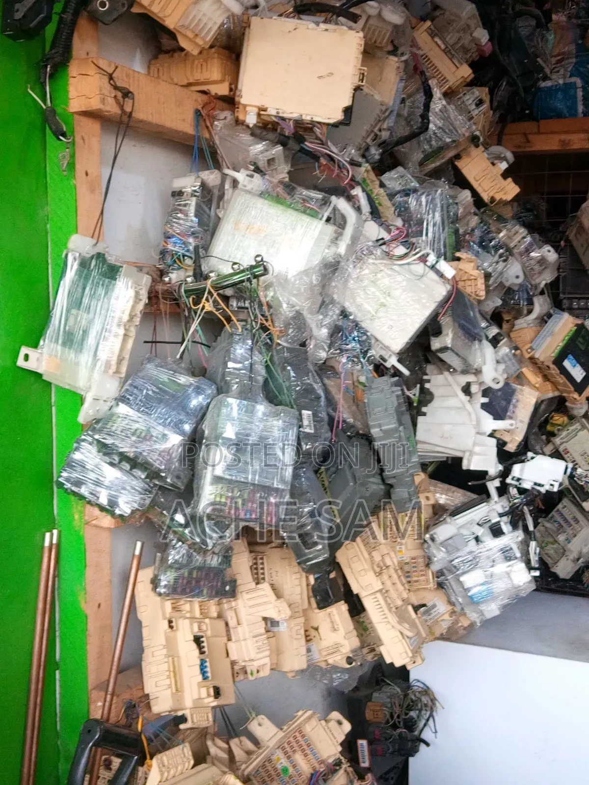 Fusebox, Mobilizer, Engine Wires