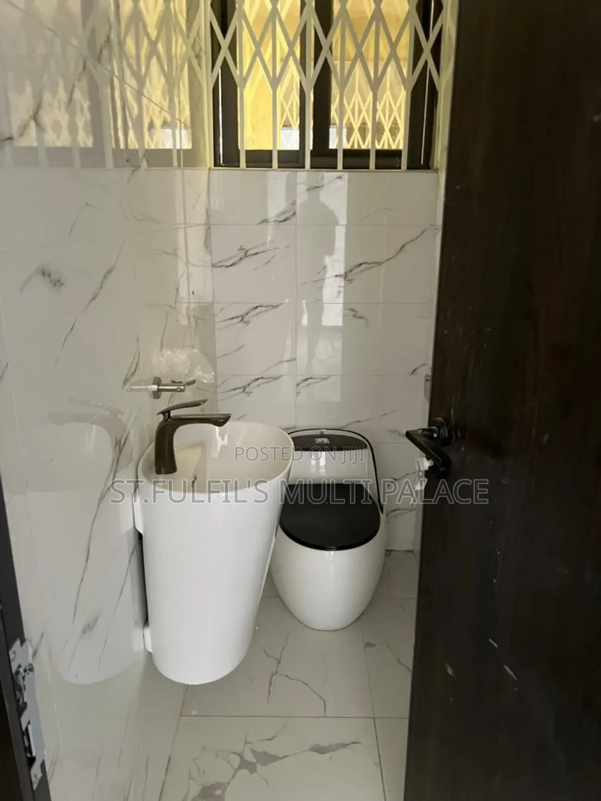 3bdrm House in Oyarifa, Adenta for sale