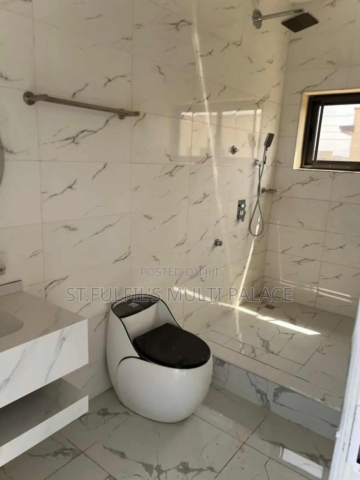 3bdrm House in Oyarifa, Adenta for sale