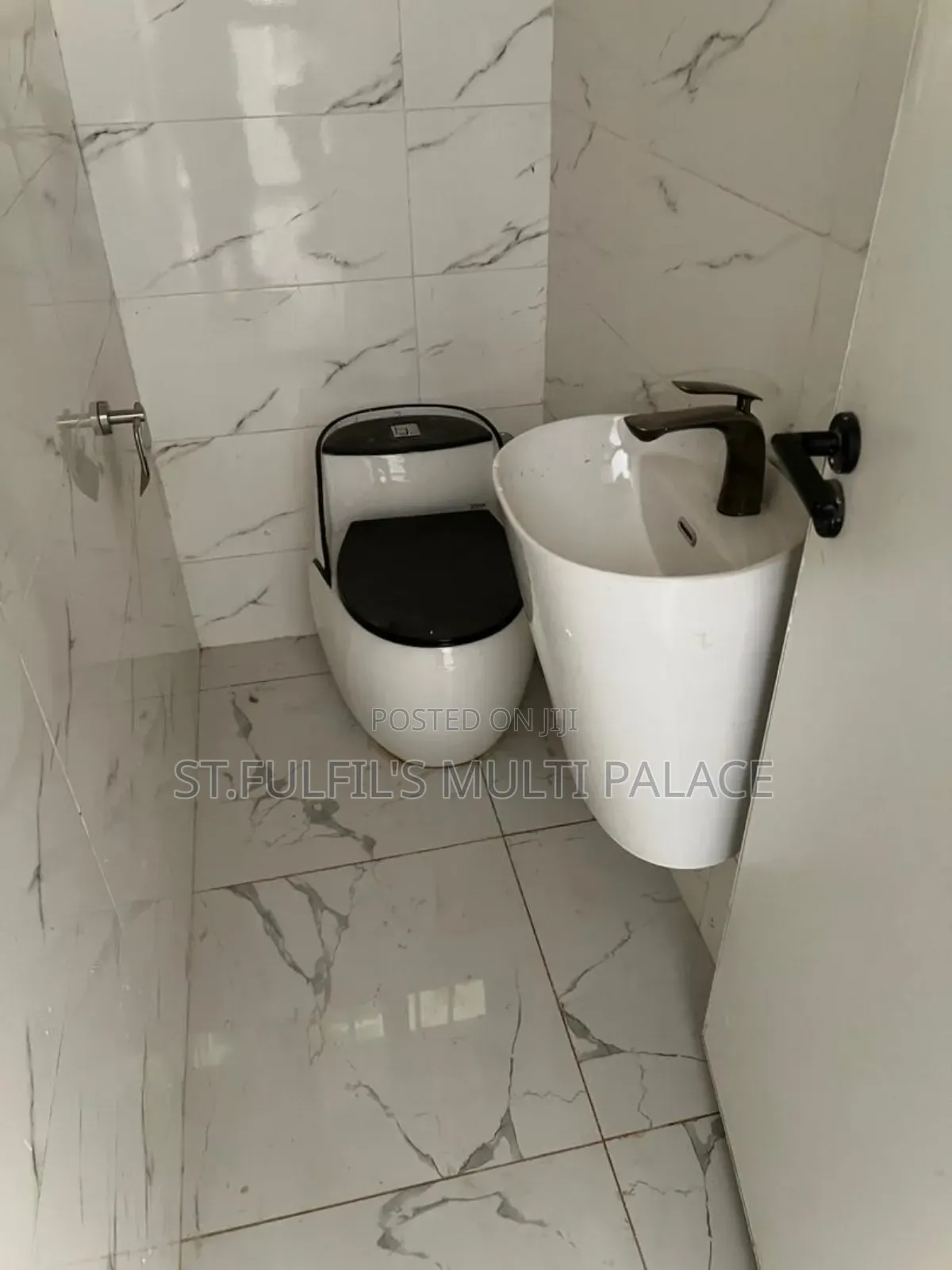 3bdrm House in Oyarifa, Adenta for sale