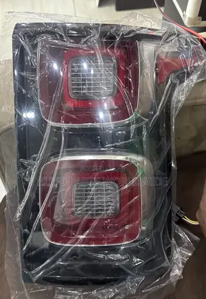 Land Rover Range Rover Vogue Tail Lights 2018-2022