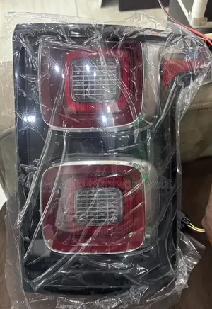 Land Rover Range Rover Vogue Tail Lights 2018-2022