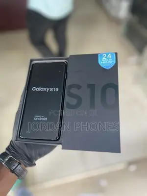 New Samsung Galaxy S10 128 GB Black