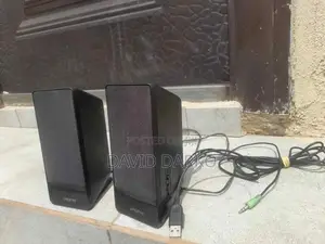 Acer X22w ,Dell Usb Keyboard and Creative A50 Dual Speakers