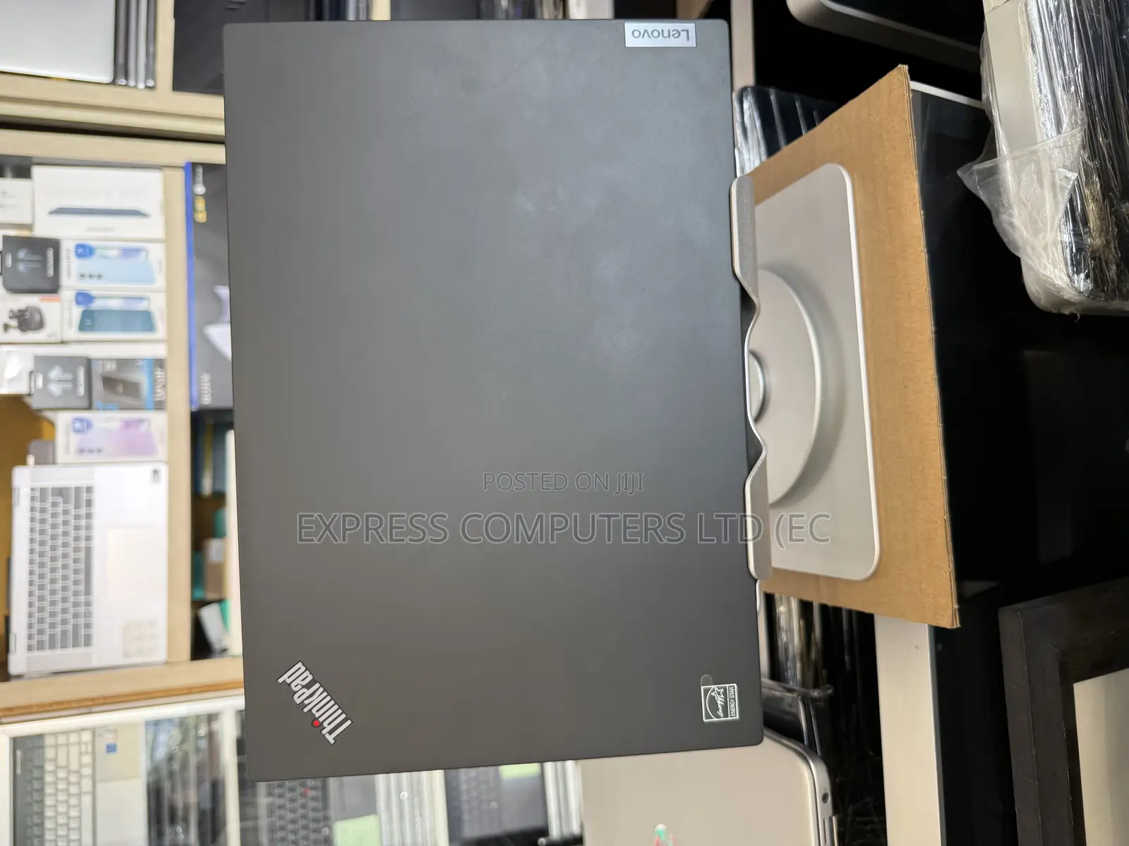 Laptop Lenovo Thinkpad T14s Gen 2 16GB Intel Core I5 SSD 256GB