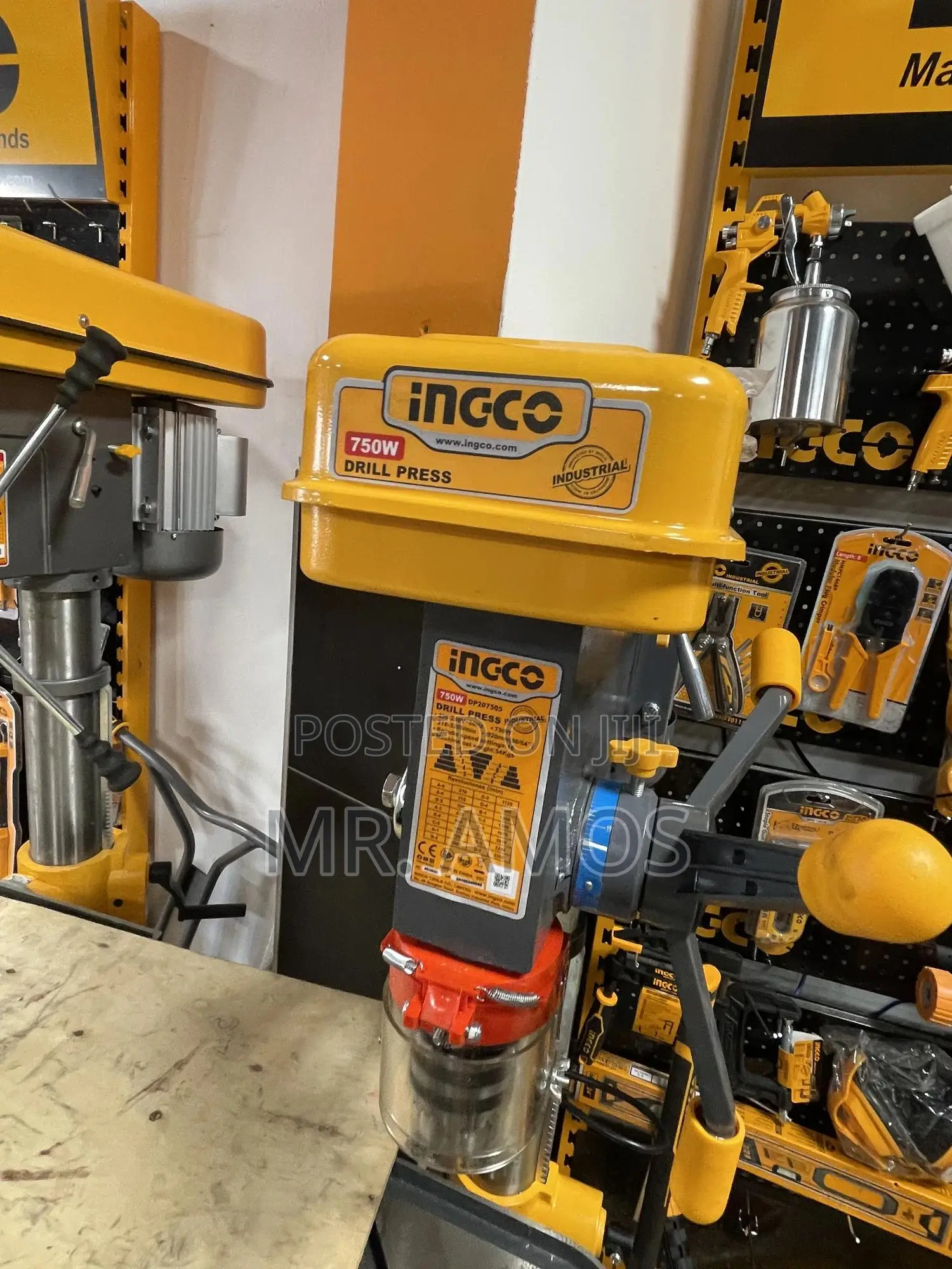 750 Watts Drill Press With 16 Spindle Settings - Dp207505