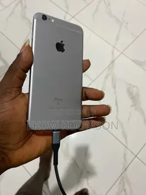 Apple iPhone 6s Plus 32 GB Black