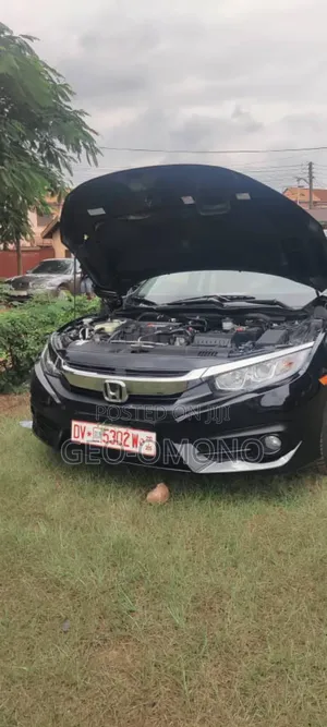 Honda Civic EX 4dr Hatchback (1.5L 4cyl) 2017 Black