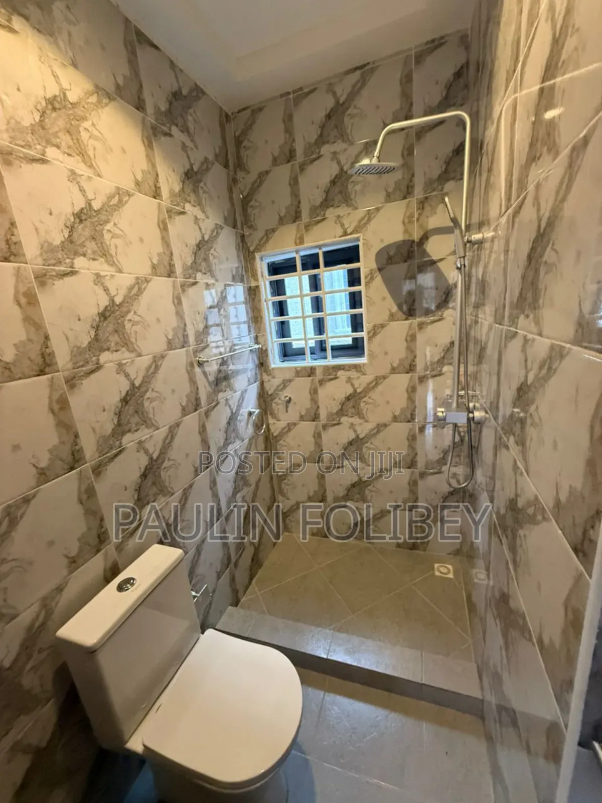 3bdrm Apartment in Dg Properties, Ablekuma for sale