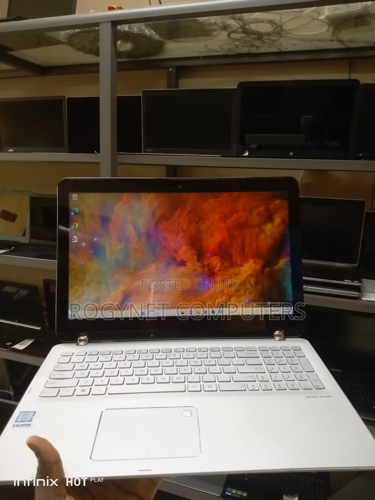 Laptop Asus Q504UA 12GB Intel Core i5 HDD+SSD 1T