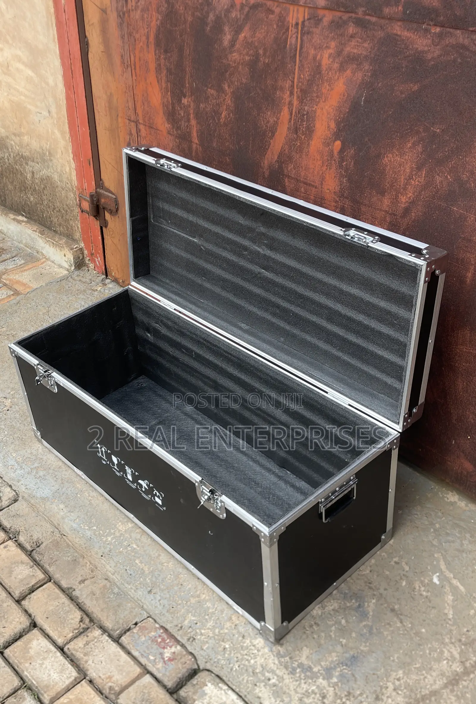Universal Flight Case 111cml X 47cmh X 45cmw Heavy Duty Storage Uk
