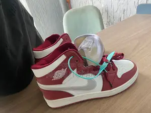 Jordan Sneaker