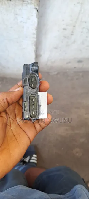 Toyota Corolla 2009-18 Fan Resistance