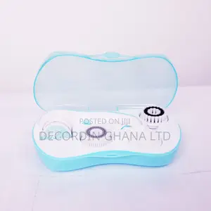 Facial Cleansing Brush (Rechargable)