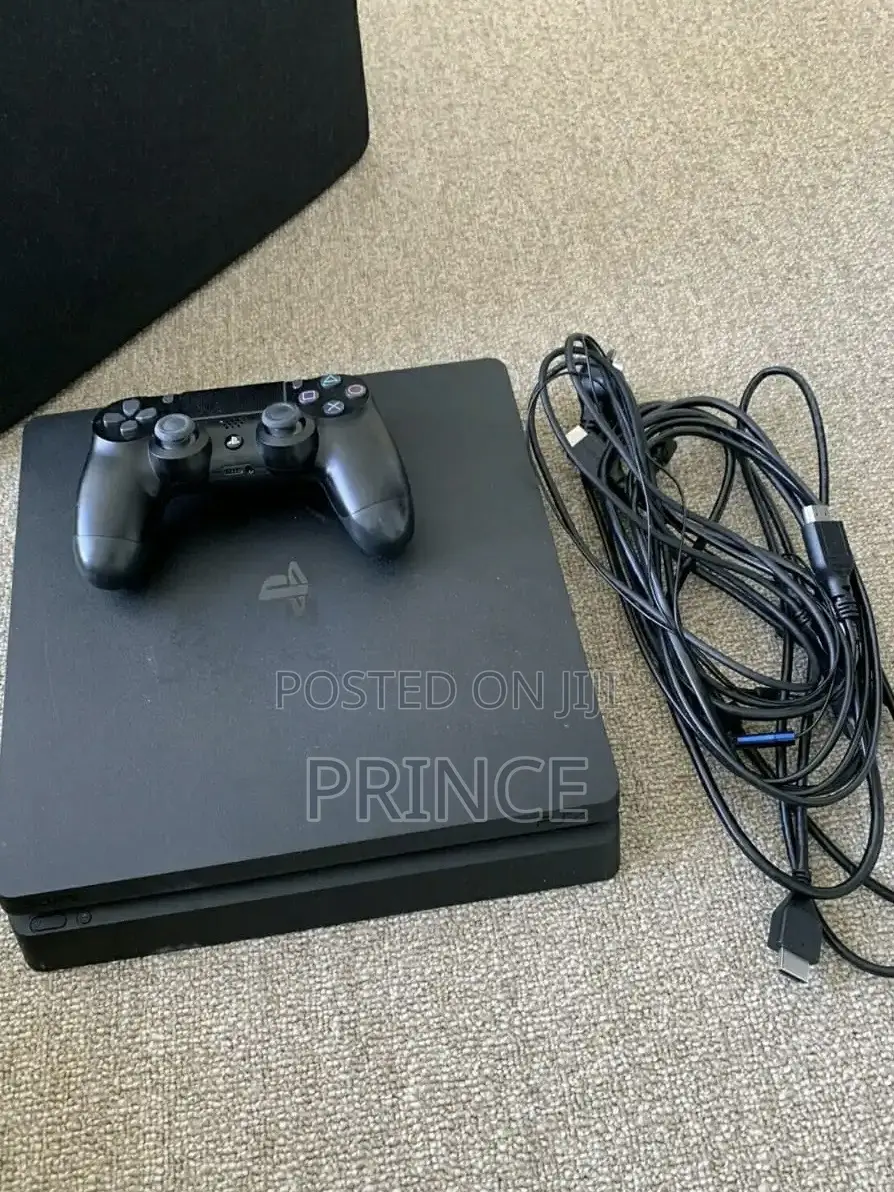Ps4 Slim With 2 Games