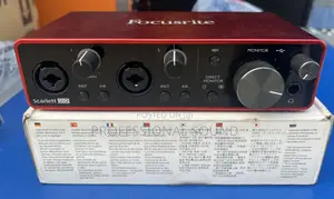 Original Scarlett 2i2 Third Generation 2in -2 Out