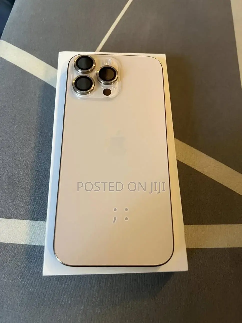 Apple iPhone 16 Pro Max 512 GB Gold