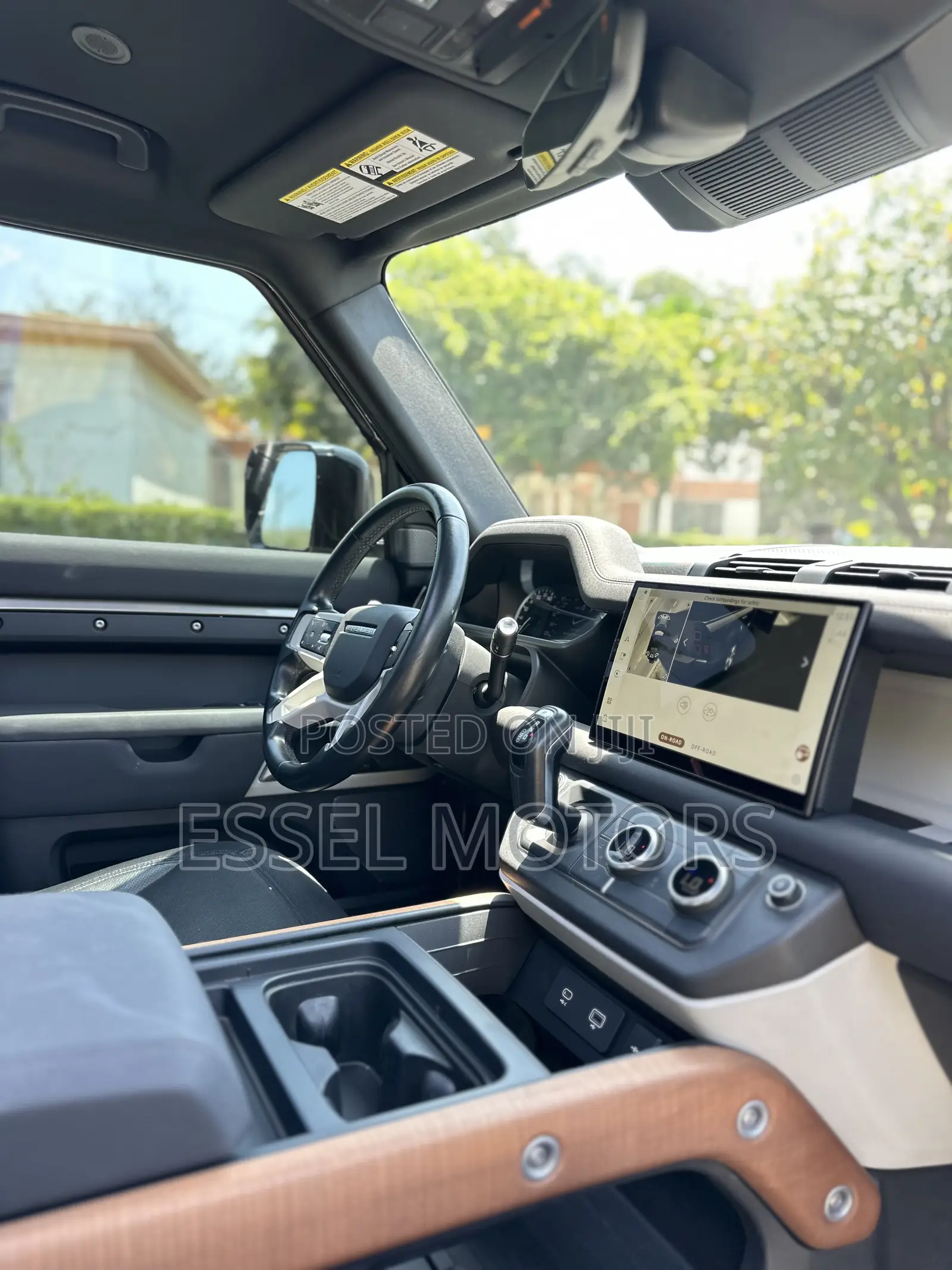 Land Rover Defender X-Dynamic SE 2024 Gray