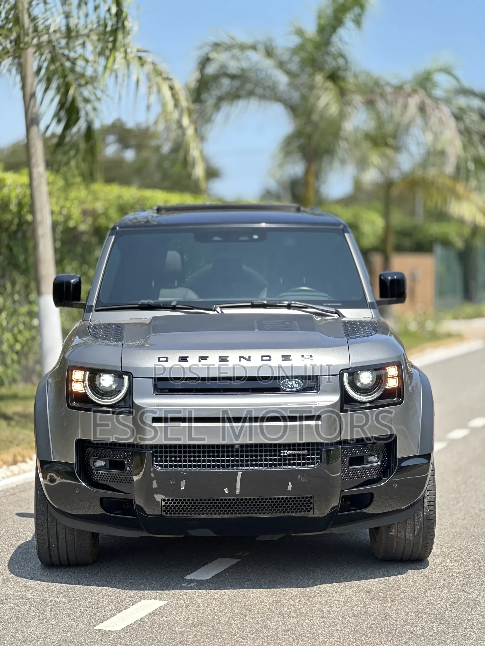 Land Rover Defender X-Dynamic SE 2024 Gray
