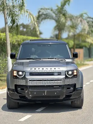 Land Rover Defender X-Dynamic SE 2024 Gray