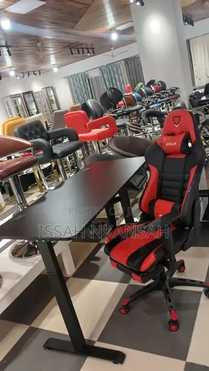 Games Chair and Table