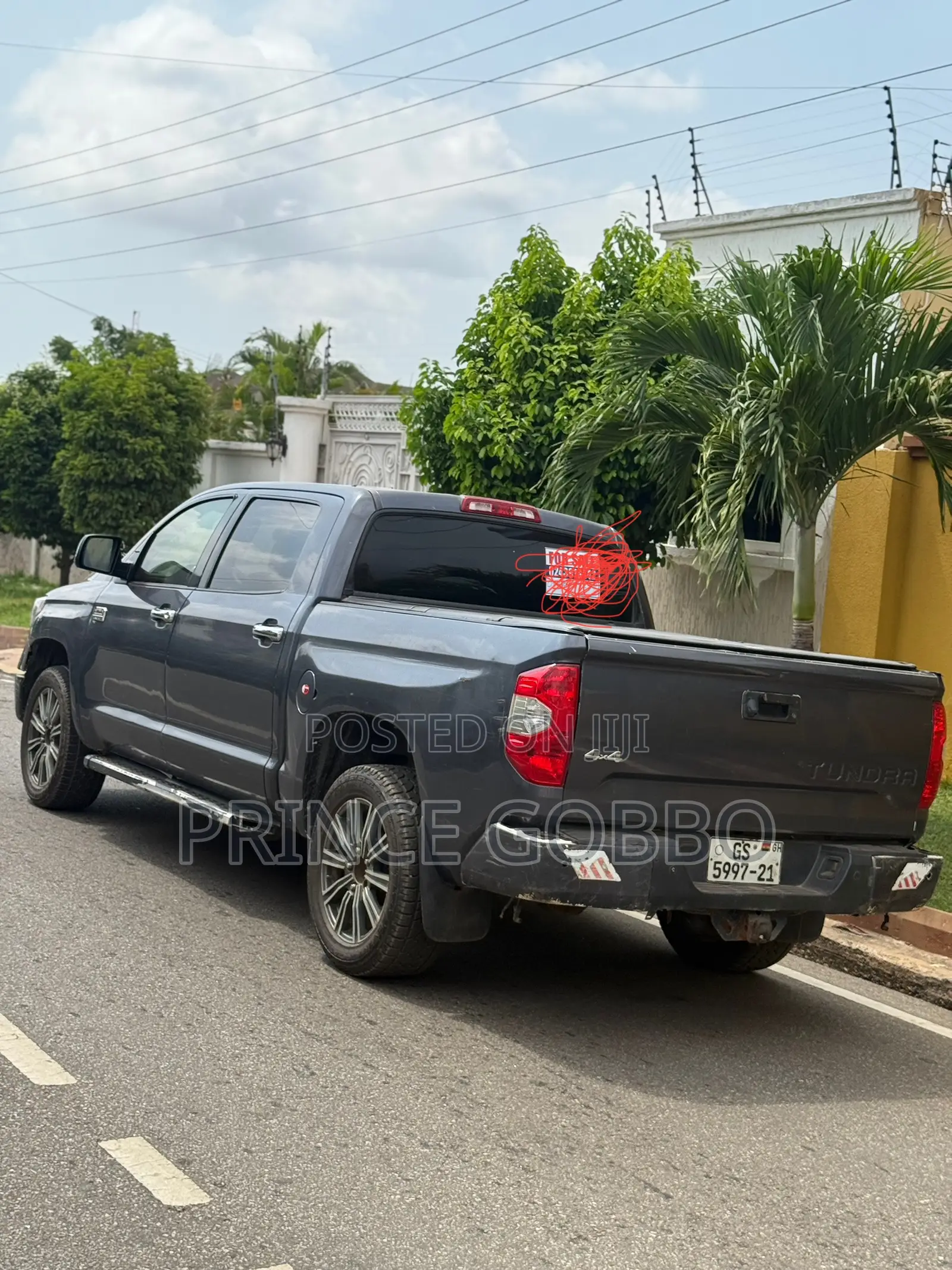 Toyota Tundra 1794 5.7L V8 w/FFV 4x4 CrewMax 5.6 ft. box 145.7 in. WB