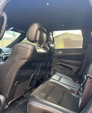 Jeep Cherokee 2021 Gray