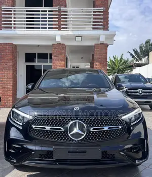 New Mercedes-Benz GLC-Class 2025 Black