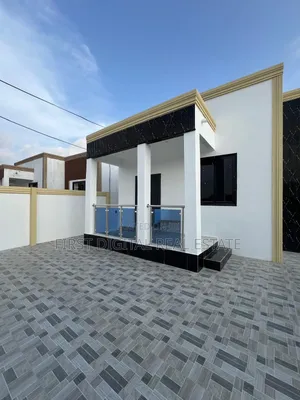 3bdrm House in First Digital Real, Ghana Link Area for sale
