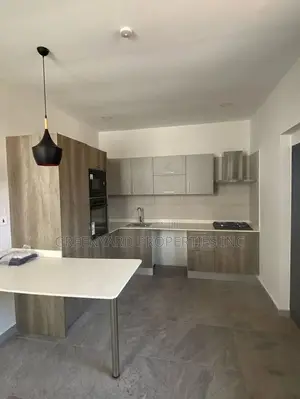 3bdrm Townhouse / Terrace in Roundabout, Tseaddo for rent