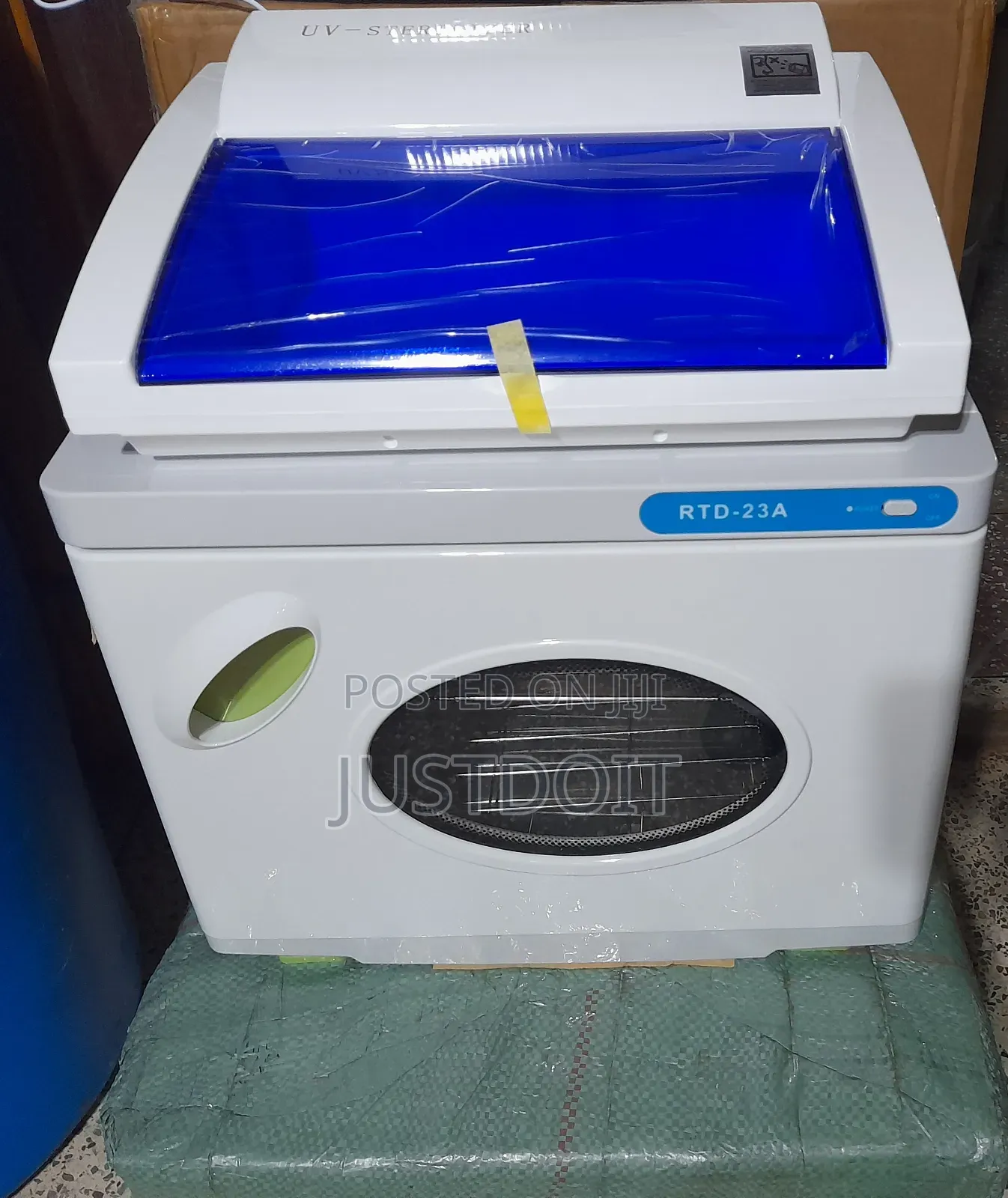 Uv Sterilizer + Towel Warmer Combo.