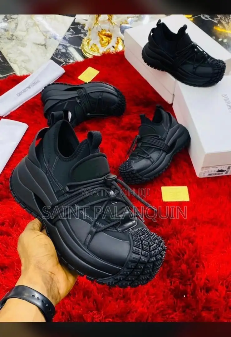 Emporio Armani  Sneakers