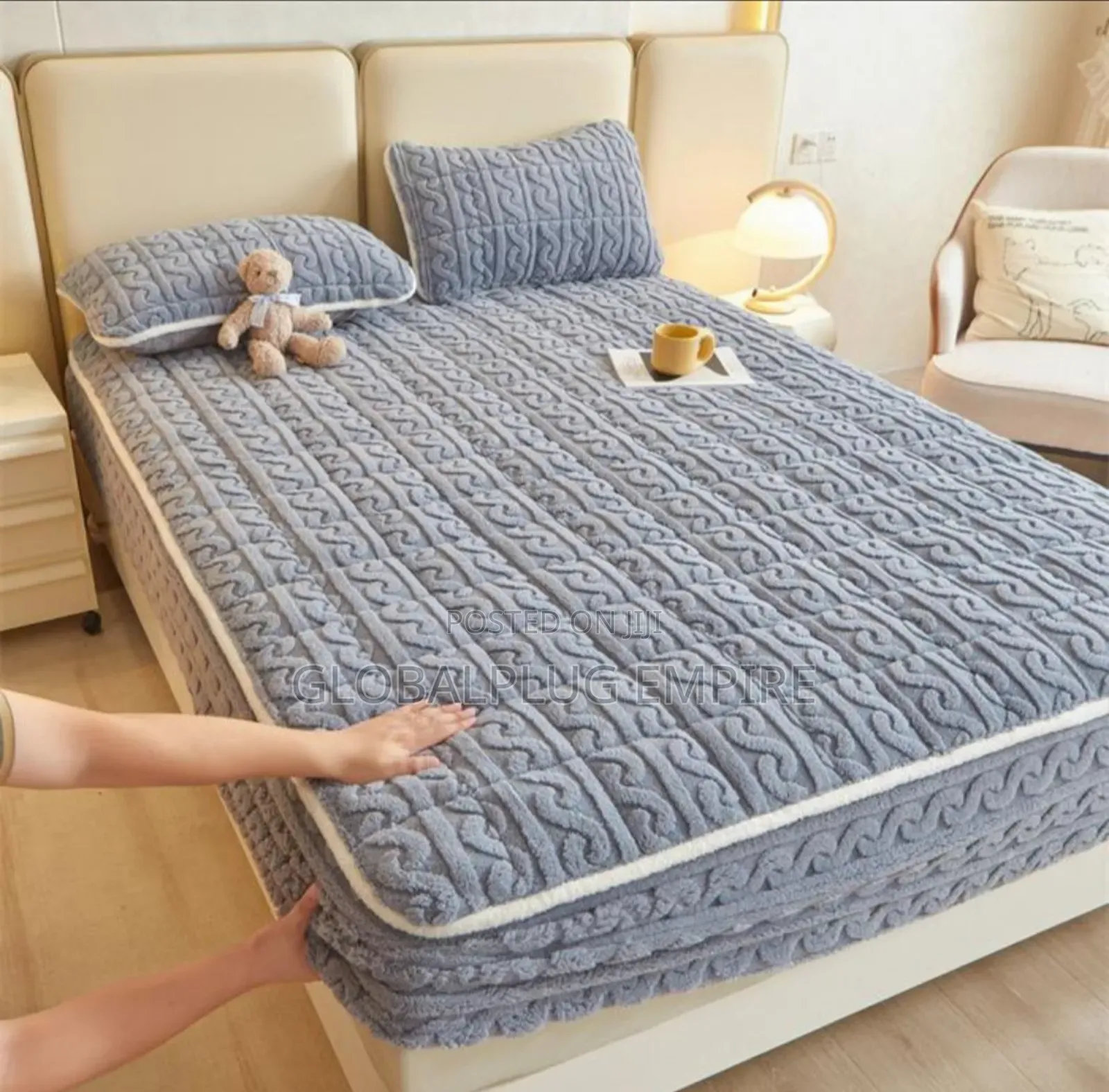 Luxury Jacquard Bedding Set Bed Sheet and Pillowcases Quality