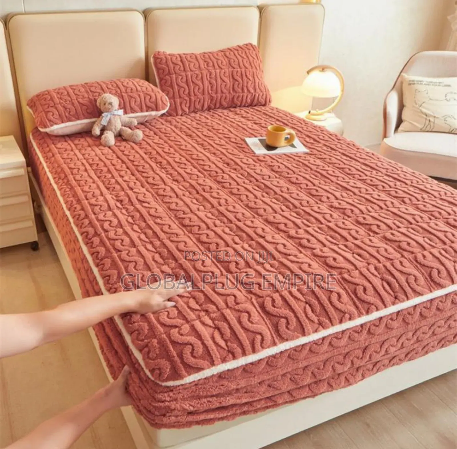 Luxury Jacquard Bedding Set Bed Sheet and Pillowcases Quality