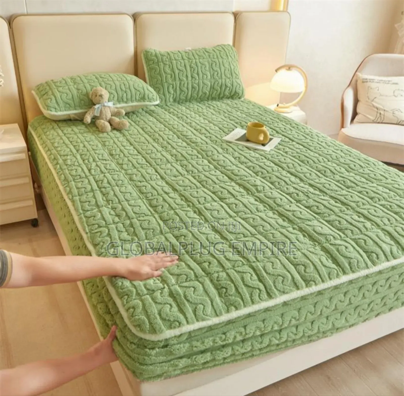 Luxury Jacquard Bedding Set Bed Sheet and Pillowcases Quality