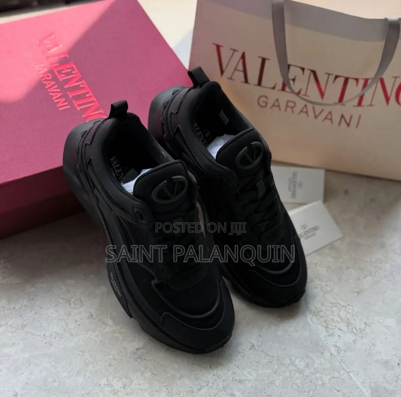 Valentino Garavani Black