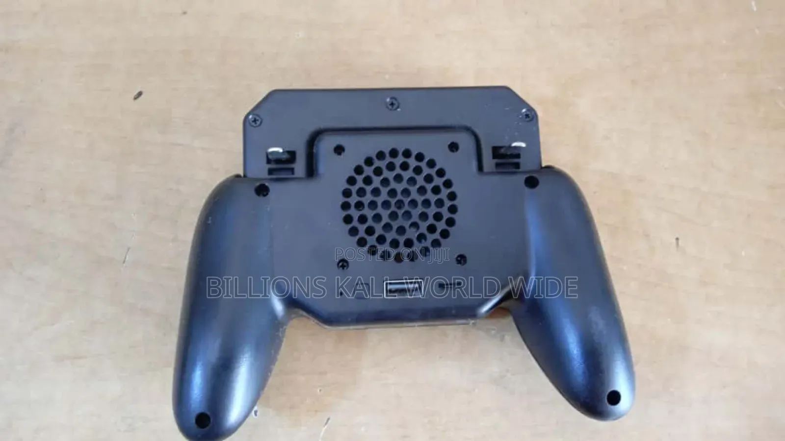 Game Pad Box