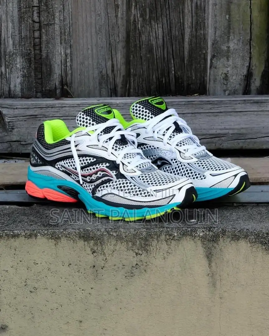 Saucony Pro Grid Omni 9