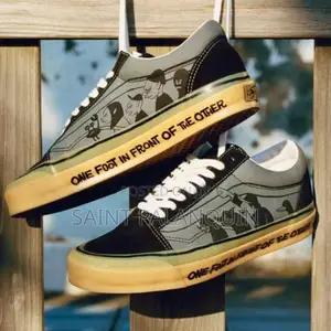 Premium Old Skool Vans