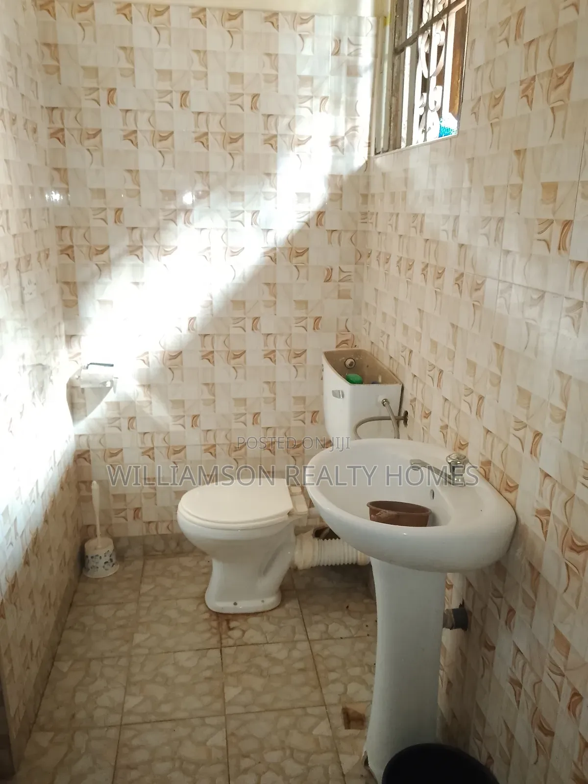 2bdrm Apartment in Hfc Estate Area, Spintex for rent