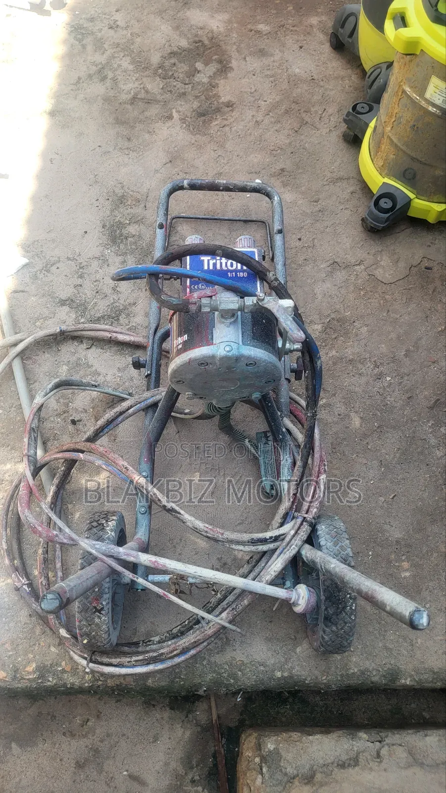 Used Airless Paint Sprayer