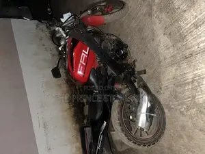 Yamaha 2021 Red