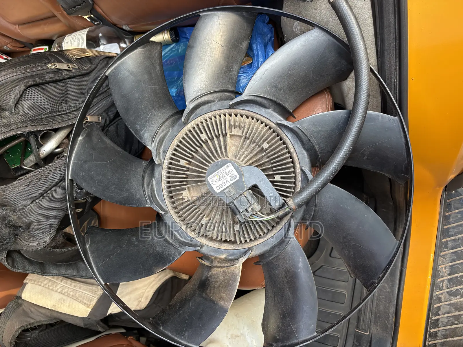 Range Rover Fan With Clutch