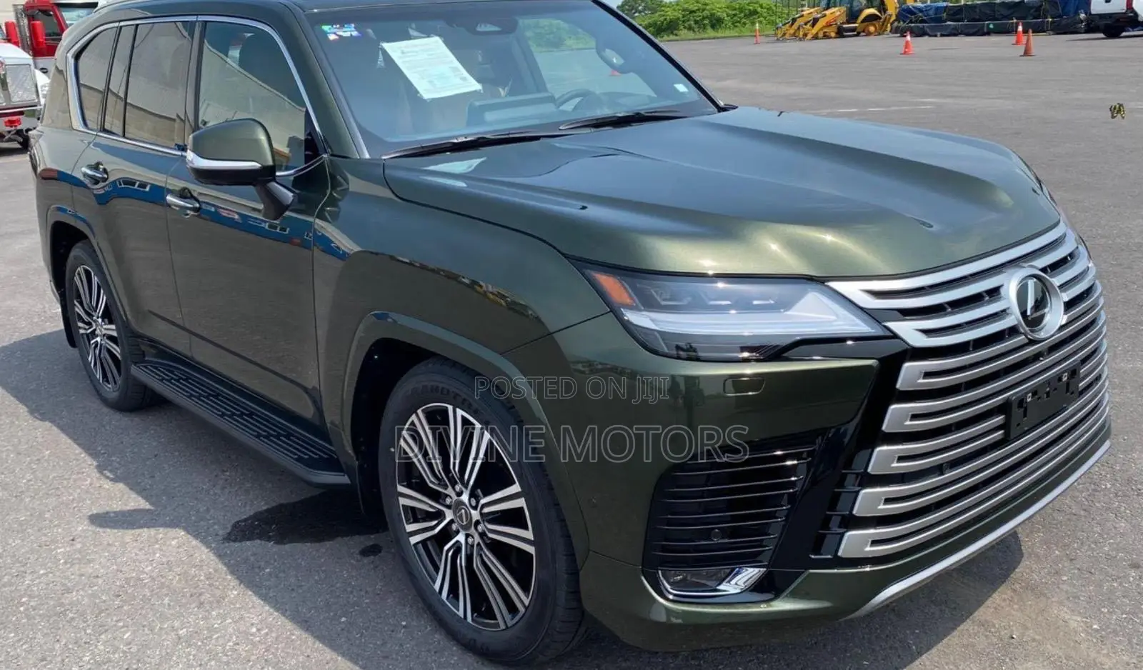 Lexus LX LX 700h 2025 Green