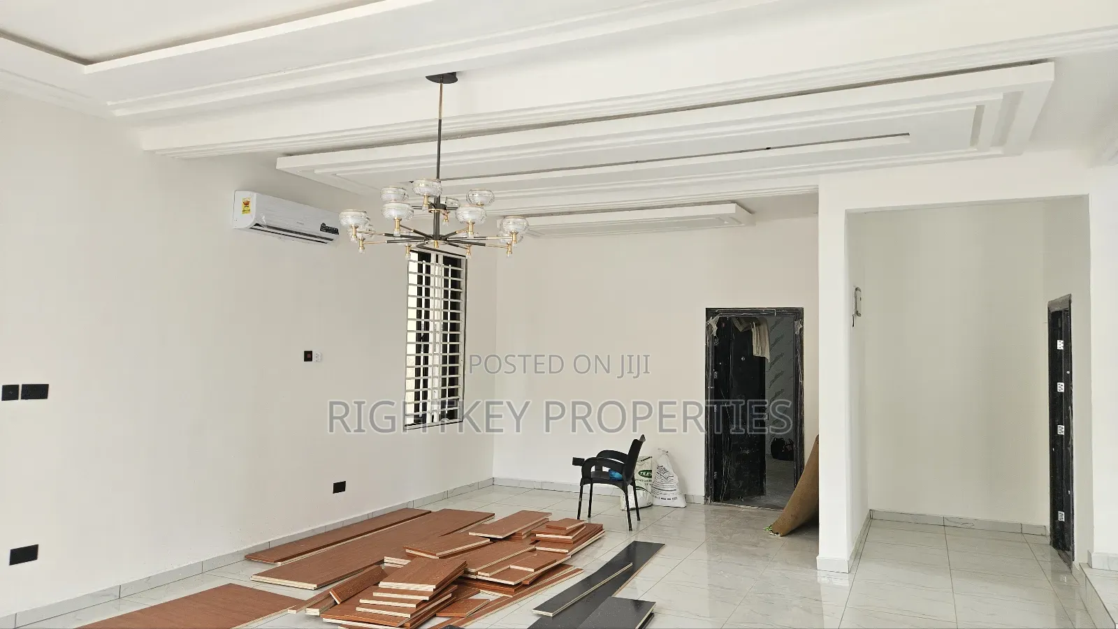 4bdrm Duplex in Santasi, Kumasi Metropolitan for sale
